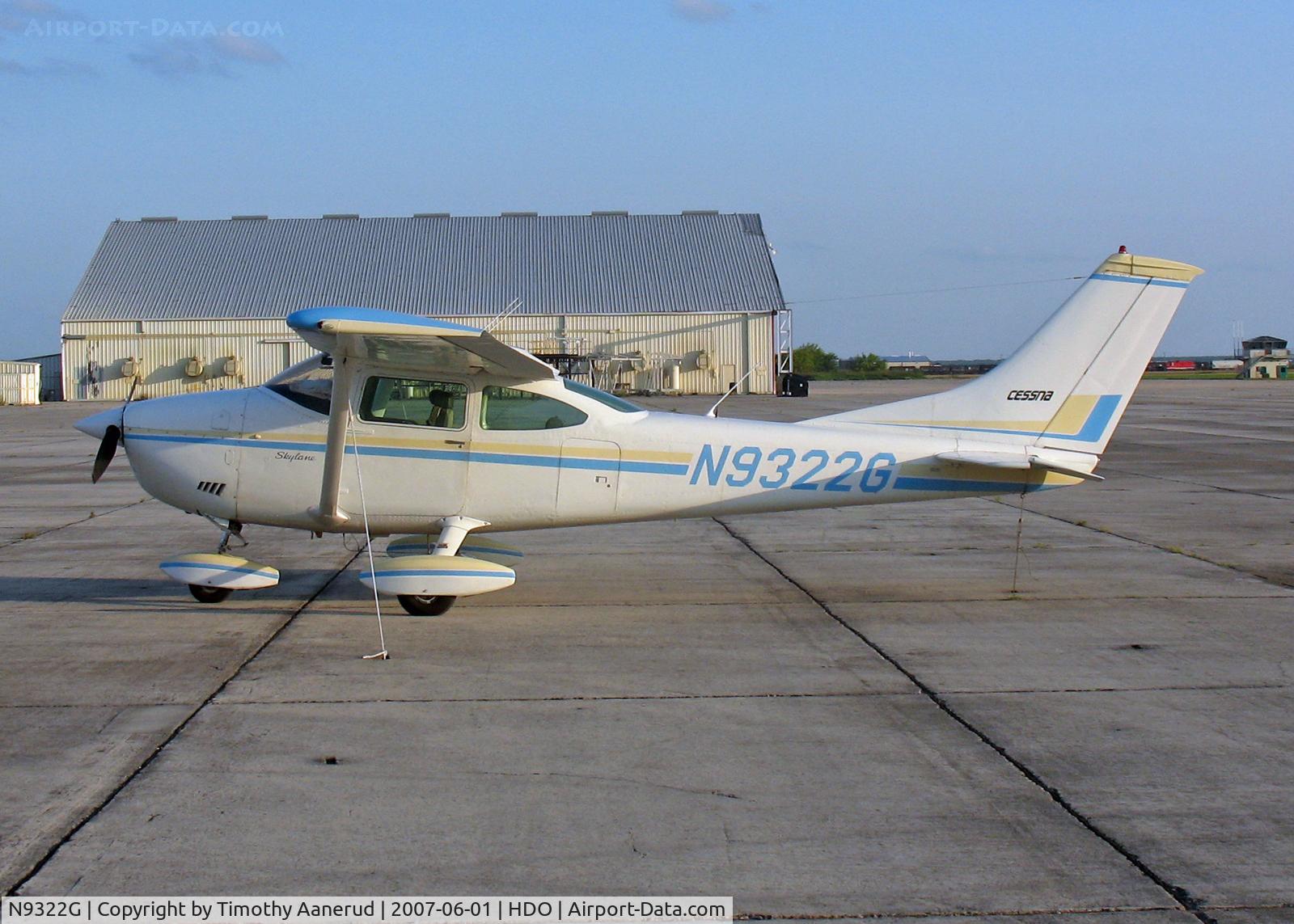 N9322G, 1971 Cessna 182P Skylane C/N 18260862, 1971 Cessna 182P Skylane, c/n 18260862, The EAA Texas Fly-In