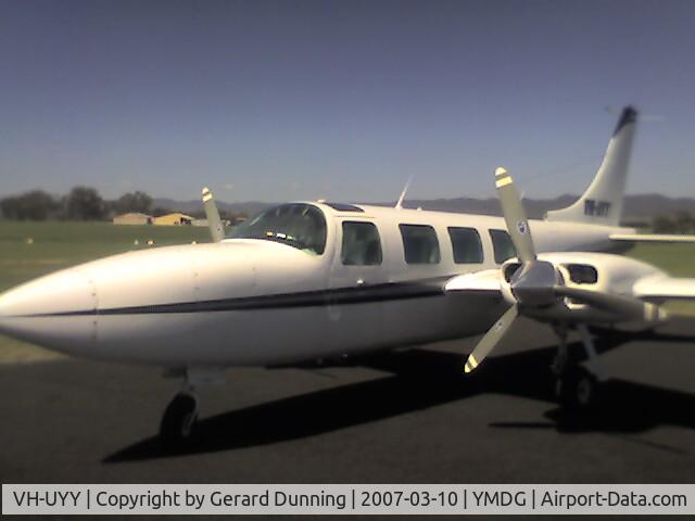 VH-UYY, 1976 Ted Smith Aerostar 600 C/N 60-0284-107, Parked up in Mudgee