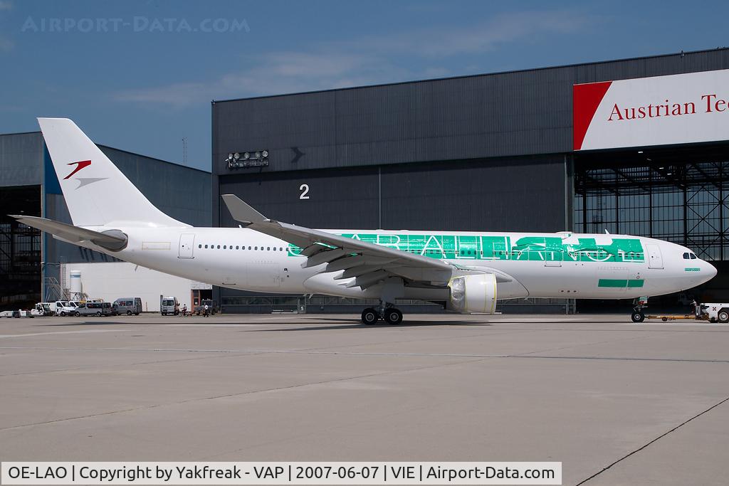 OE-LAO, 2000 Airbus A330-223 C/N 181, Austrian Airlines Airbus 330-200 in Star Alliance colors