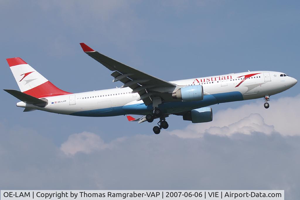 OE-LAM, 1998 Airbus A330-223 C/N 223, Austrian Airlines Airbus A330-200