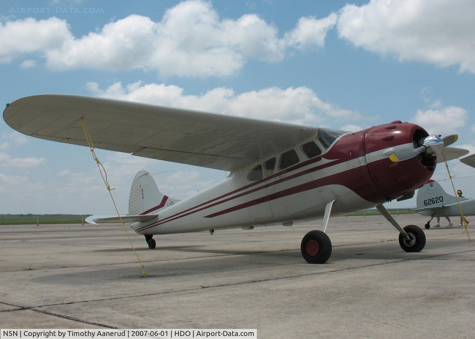N5N, 1949 Cessna 195A C/N 7356, 1949 Cessna 195A, c/n 7356, The EAA Texas Fly-In