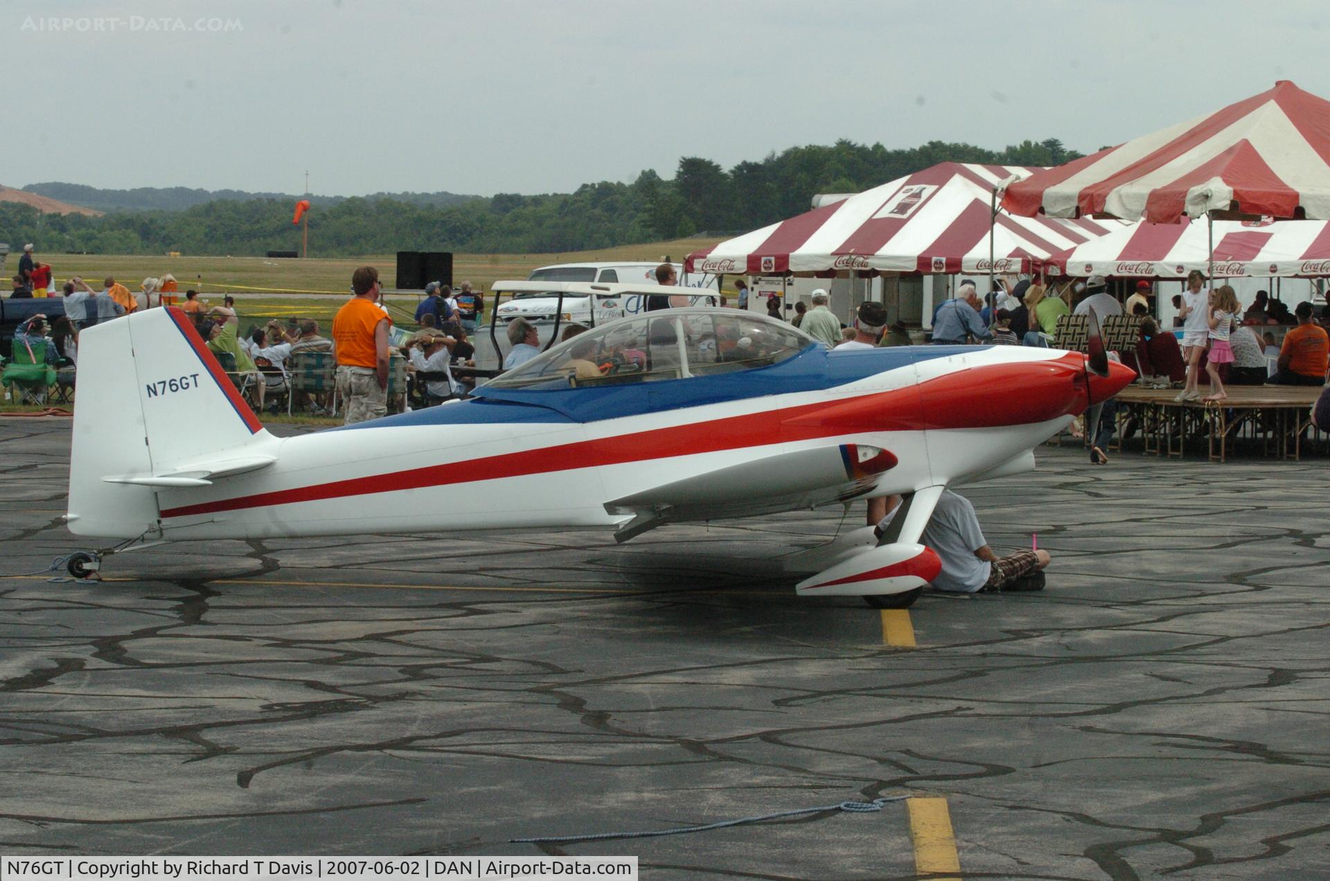 N76GT, Vans RV-4 C/N 467, Vans RV 4 in Danville Va. for the 2007 Southside Sky-Fest.