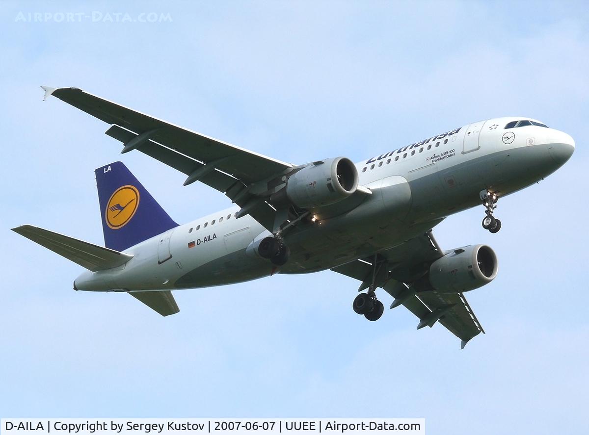 D-AILA, 1996 Airbus A319-114 C/N 609, Coming in late afternoon