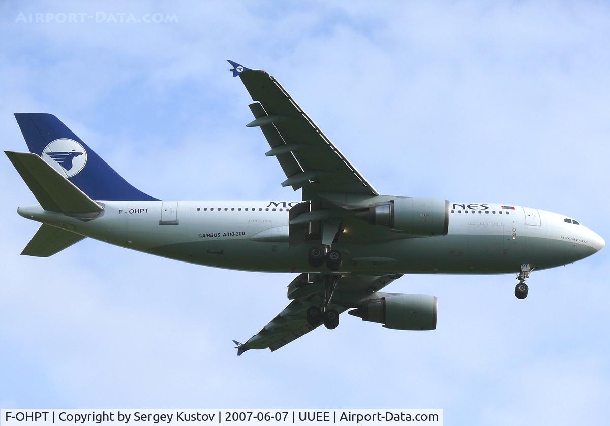 F-OHPT, 1990 Airbus A310-304 C/N 526, Coming from Germany. In 2 hours or so she'll go to Ulaan Baatar.