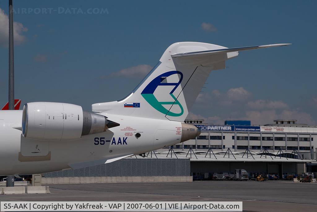 S5-AAK, 2007 Canadair CRJ-900ER (CL-600-2D24) C/N 15128, Adria Airways Regionaljet 900