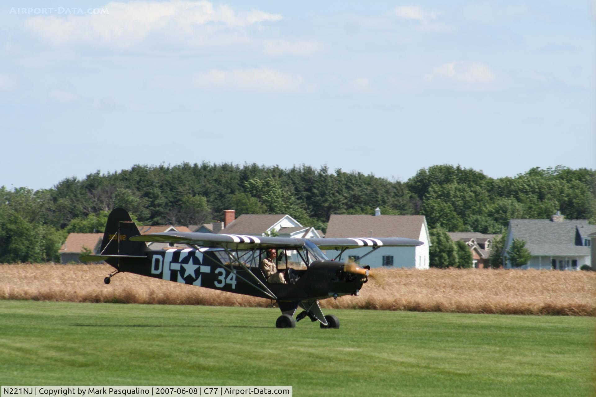 N221NJ, 1943 Piper J3C-65 Cub Cub C/N 10403, Piper L-4