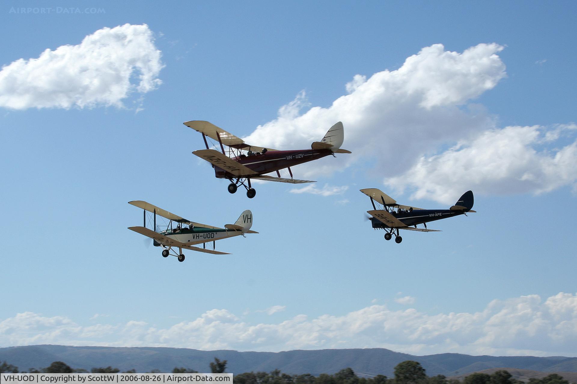 VH-UOD, 1930 General Aircraft Co Ltd Genairco C/N 14, The old girl leads two Tiger Moths in a formation fly-by