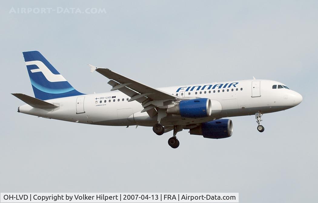 OH-LVD, 2000 Airbus A319-112 C/N 1352, Airbus A319-112