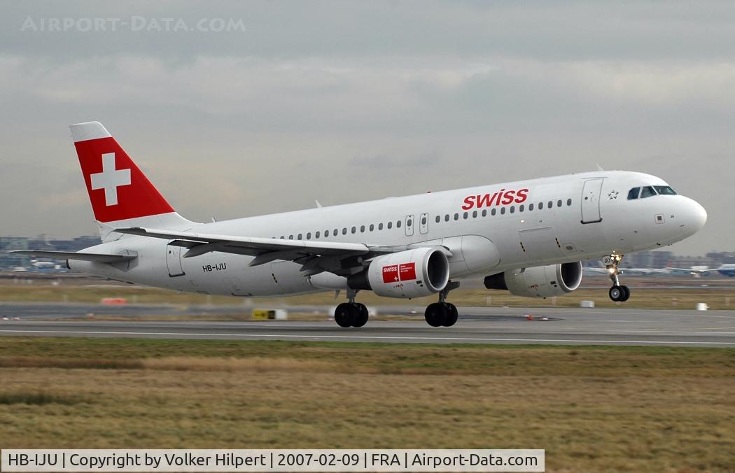 HB-IJU, 2003 Airbus A320-214 C/N 1951, Airbus A320-214