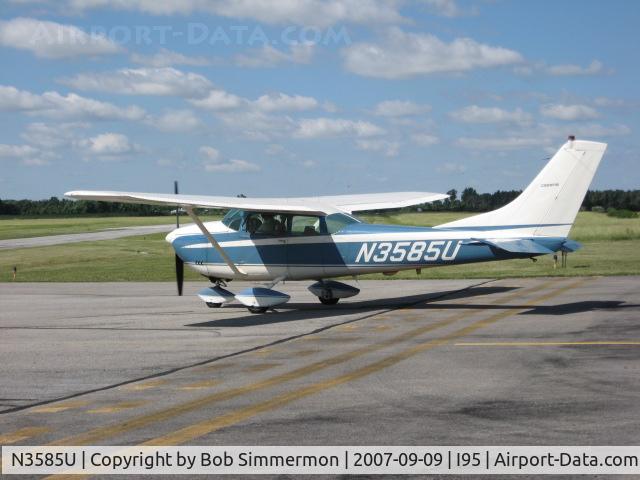 N3585U, 1963 Cessna 182F Skylane C/N 18254985, Kenton, OH breakfast fly-in.  Heading out.