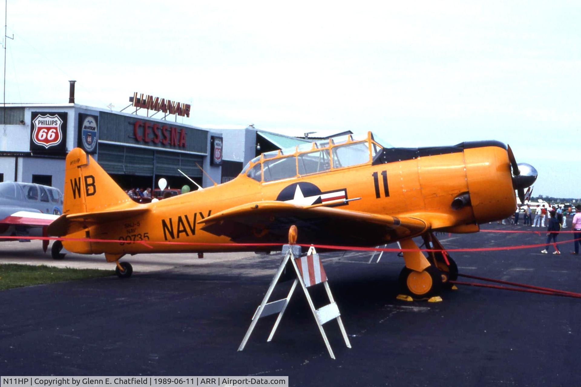 N11HP, 1943 North American SNJ-5 Texan Texan C/N 90735, Parked for an open house