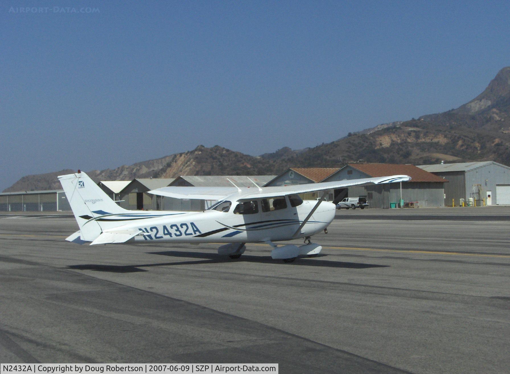 N2432A, 2006 Cessna 172S C/N 172S10147, 2006 Cessna 172S SKYHAWK SP, Lycoming IO-360-L2A 180 Hp
