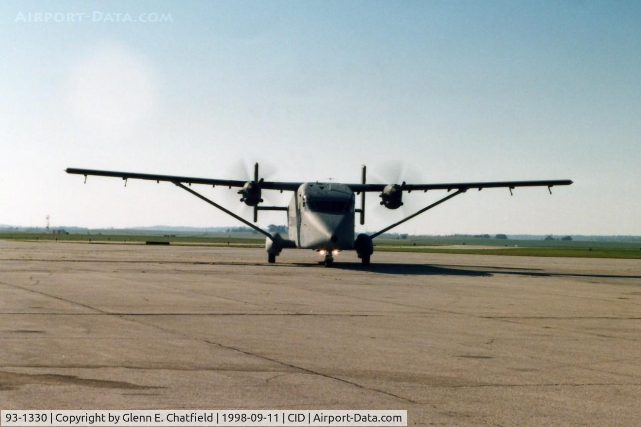 93-1330, 1993 Short C-23B Sherpa C/N SH3416, C-23B taxiing to the FBO ramp