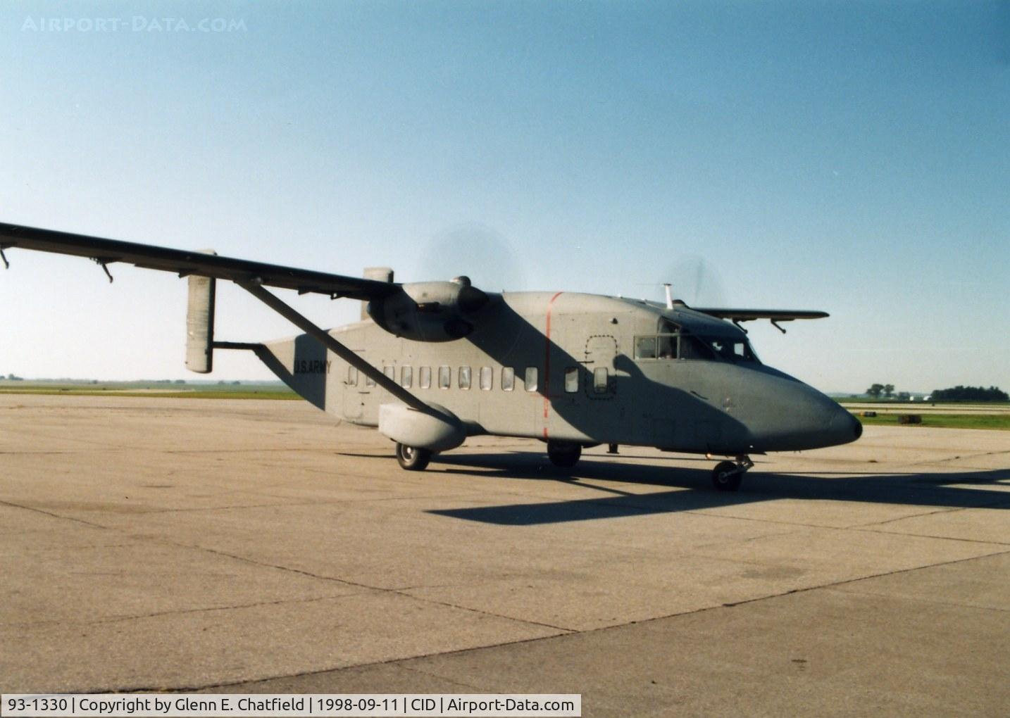 93-1330, 1993 Short C-23B Sherpa C/N SH3416, C-23B taxiing to the FBO ramp