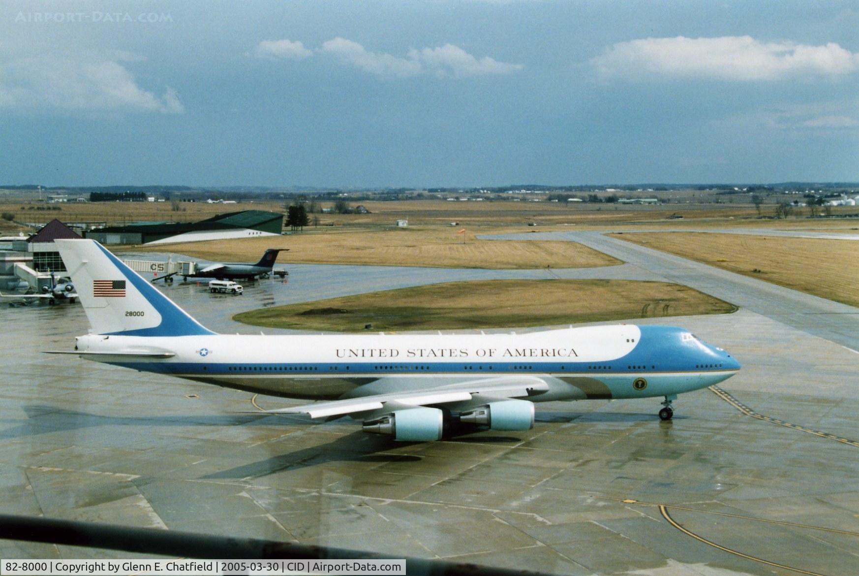 82-8000, 1987 Boeing VC-25A (747-2G4B) C/N 23824, Air Force One taxiing for departure