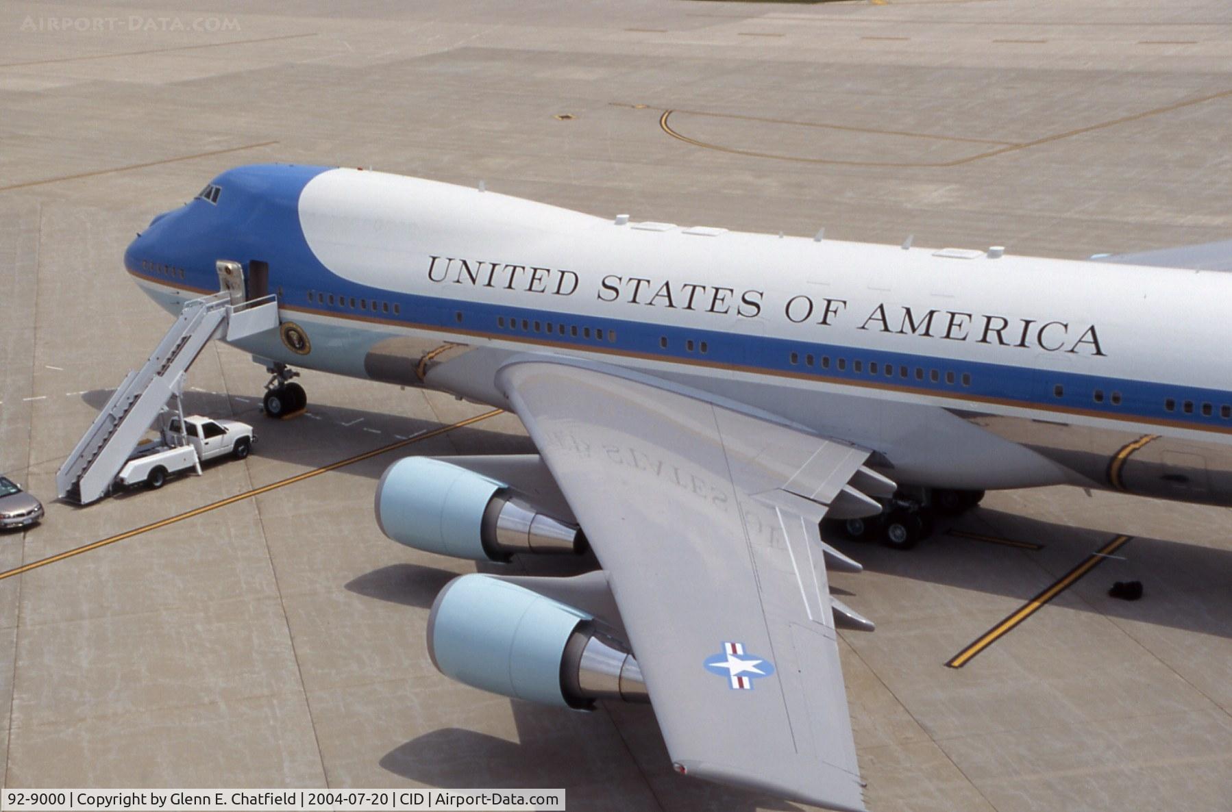 92-9000, 1987 Boeing VC-25A (747-2G4B) C/N 23825, Air Force One parked on the cargo ramp below the control tower