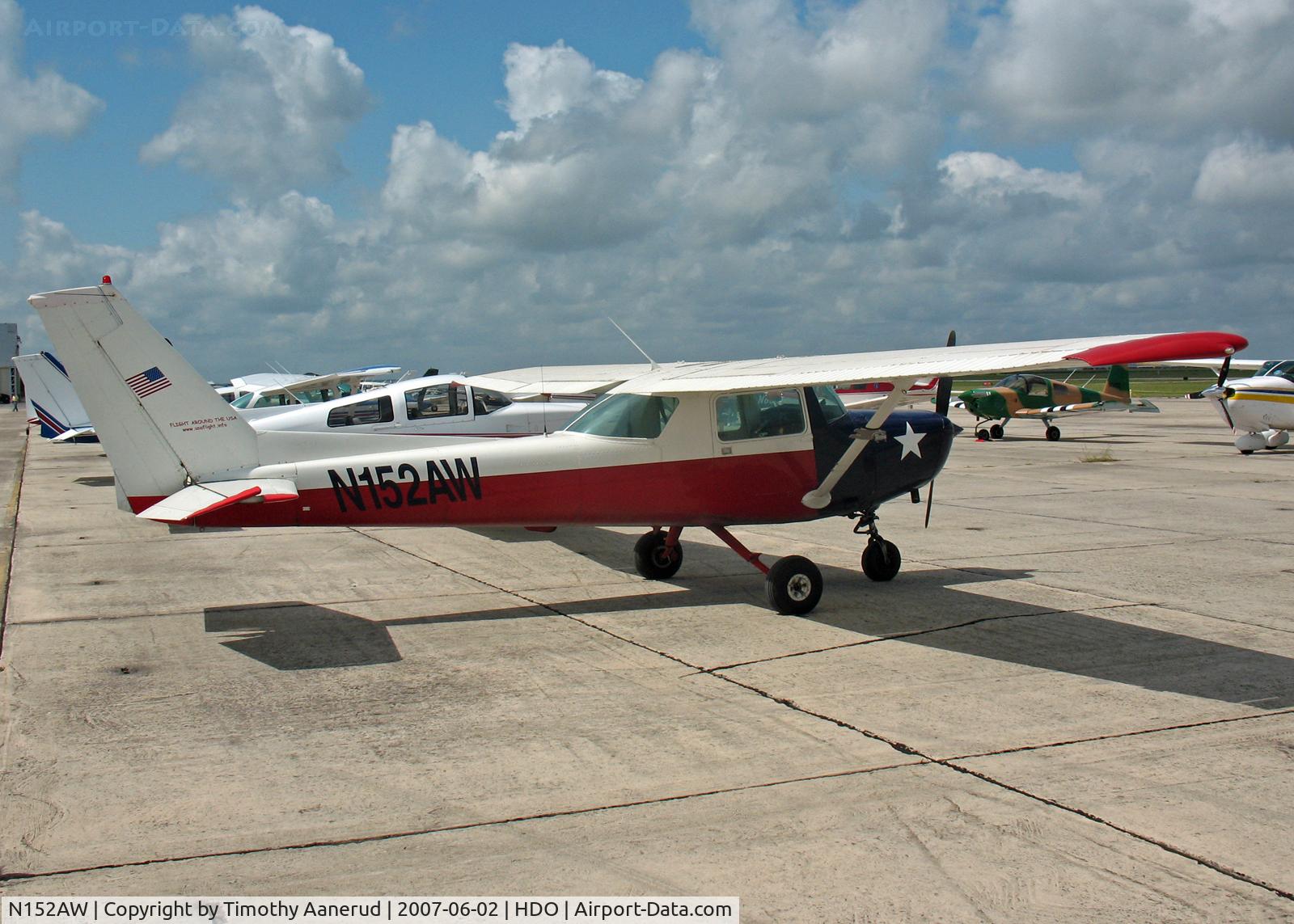 N152AW, 1985 Cessna 152 C/N 15285977, 1985 Cessna 152, c/n 15285977, The EAA Texas Fly-In