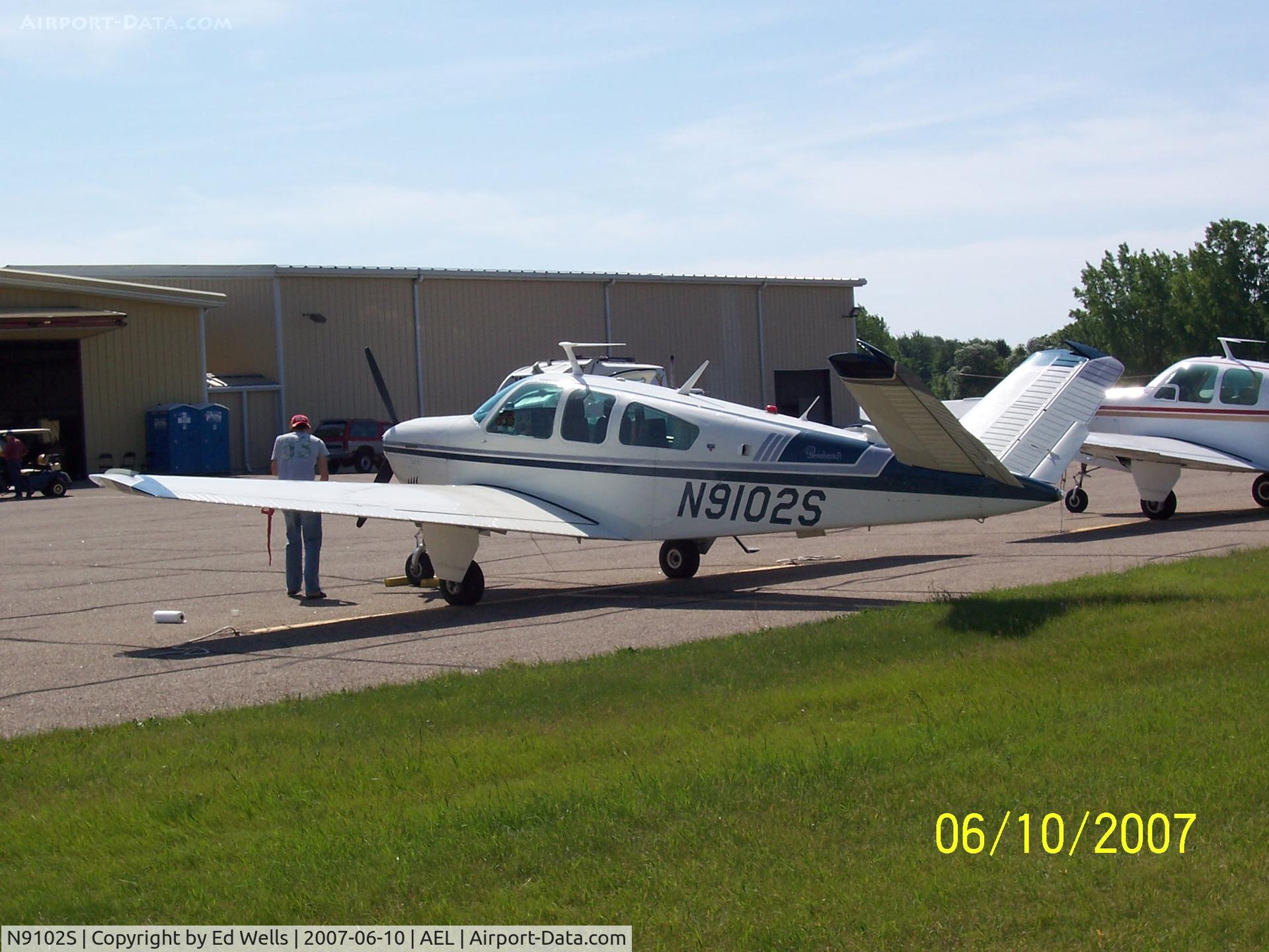 N9102S, 1977 Beech V35B Bonanza C/N D-9972, Fly in Breakfast at AEL