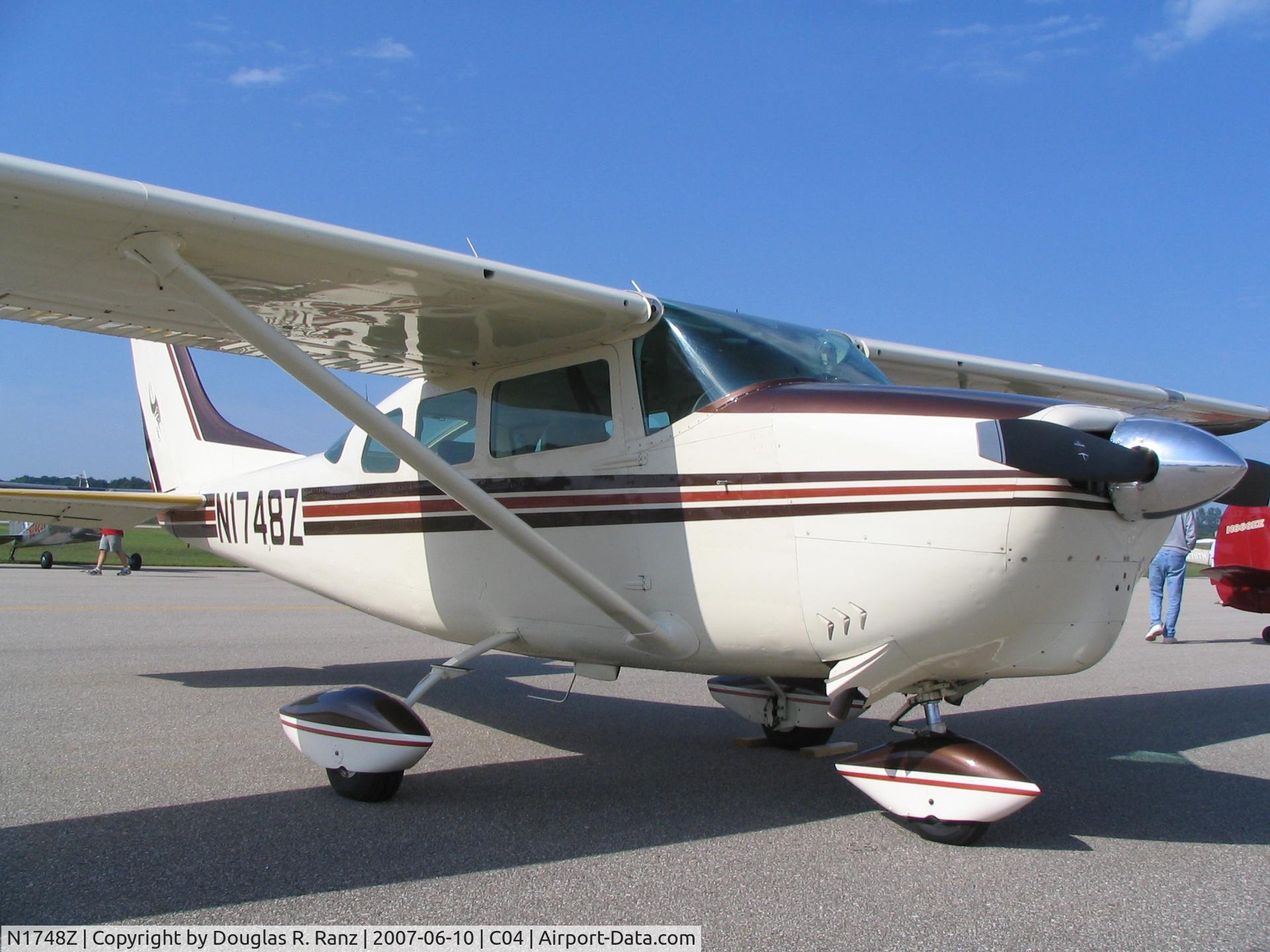 N1748Z, 1962 Cessna 210-5 C/N 205-0047, N1748Z Right Front