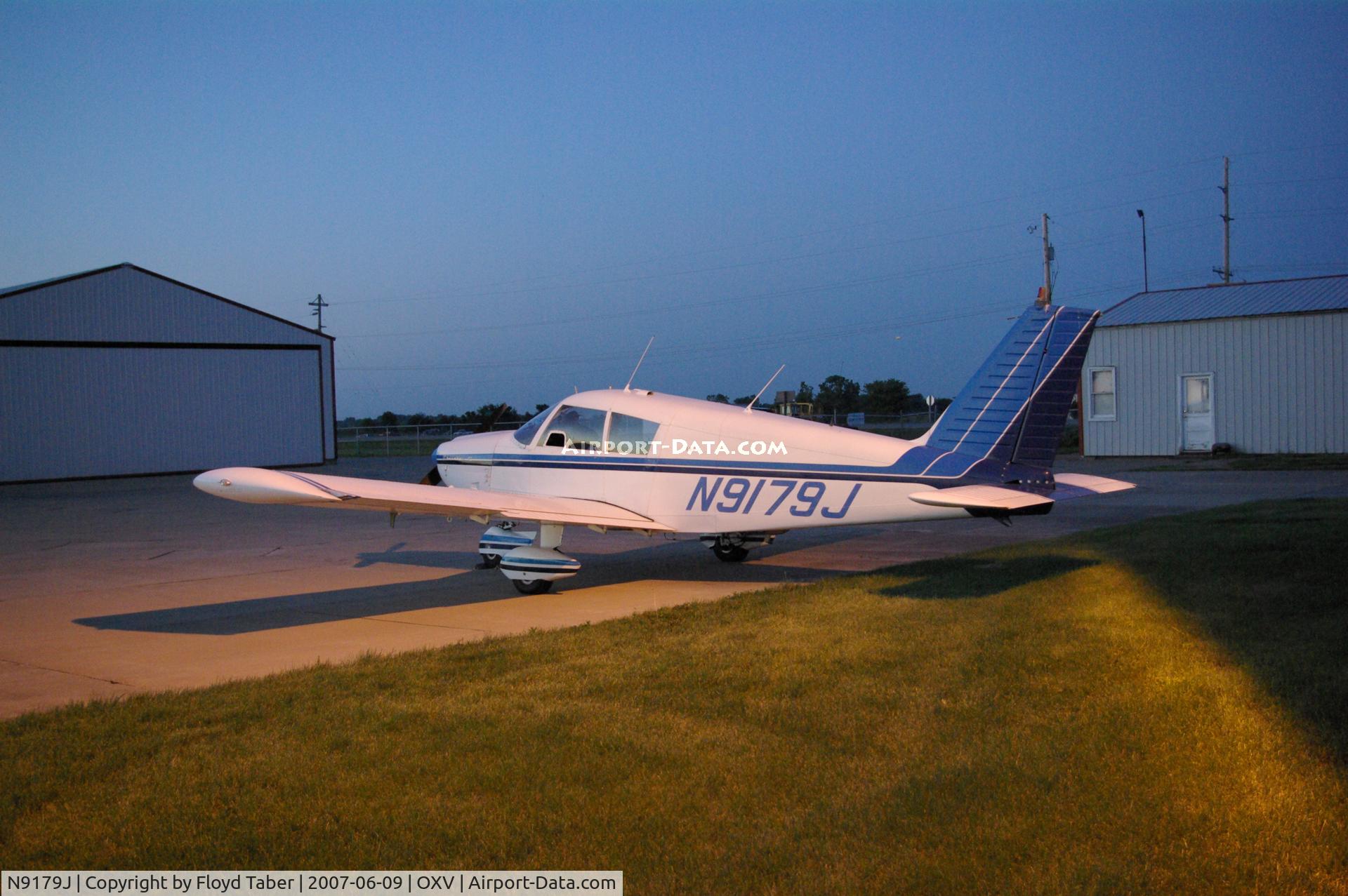 N9179J, 1966 Piper PA-28-180 C/N 28-3245, Short Layover