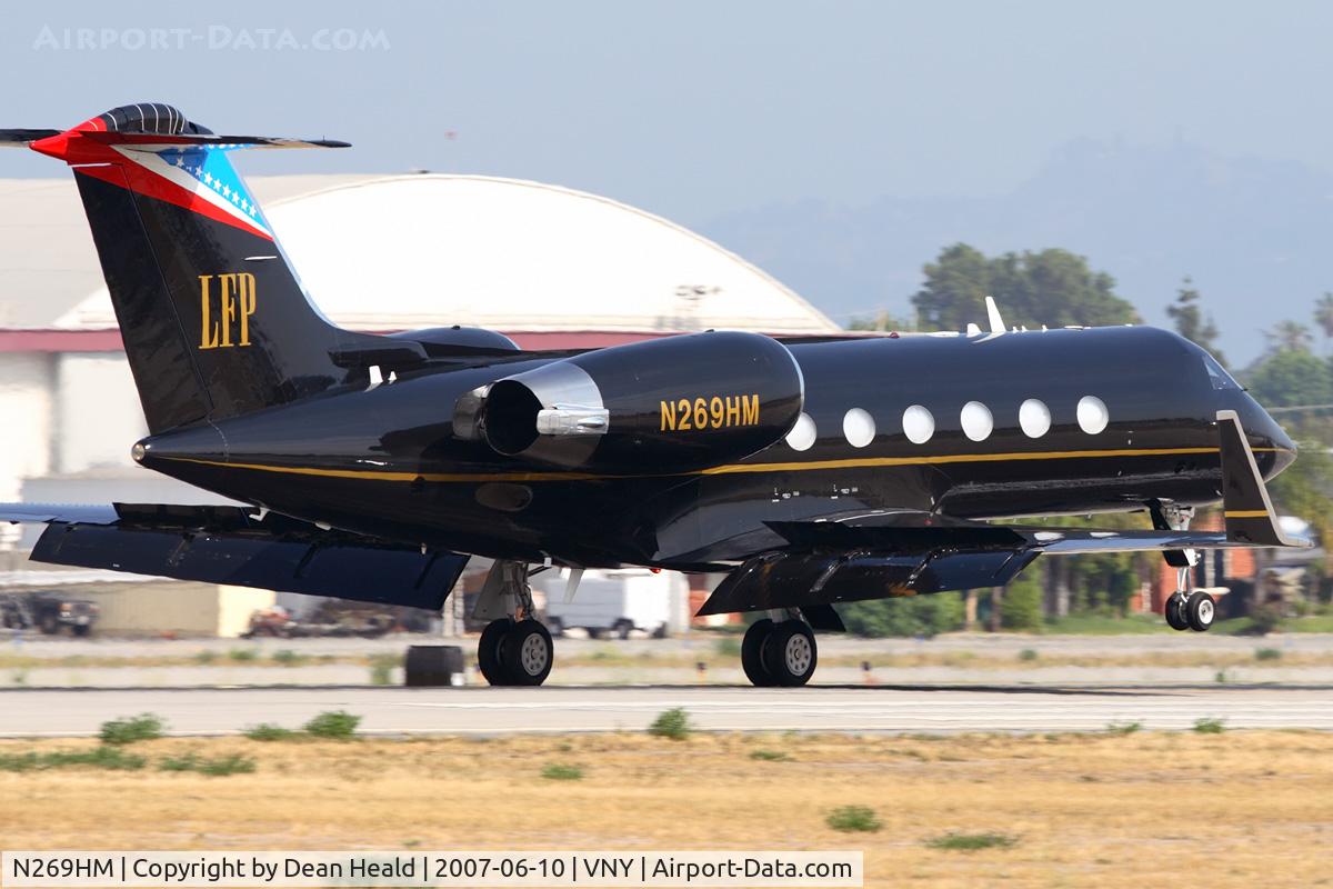 N269HM, 1989 Gulfstream Aerospace G-IV C/N 1118, Flynt Aviation, LLC's 1989 Gulfstream G-IV N269HM from Washington Dulles Int'l (KIAD) landing on RWY 16R.