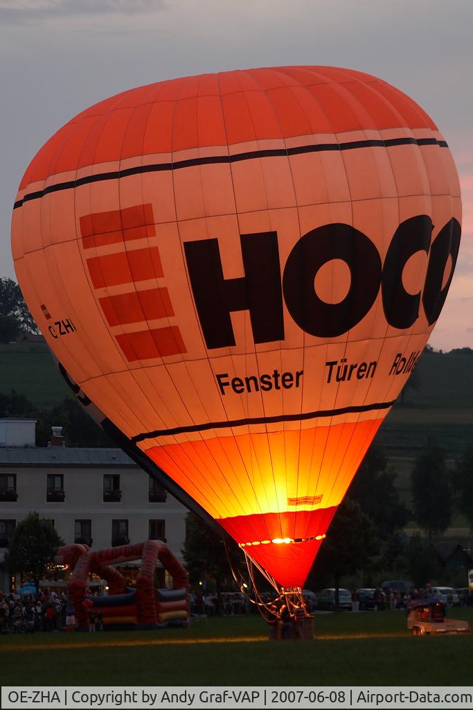OE-ZHA, Kubicek BB37 C/N Not found, Schön - Neptun 3500 Night of the balloons