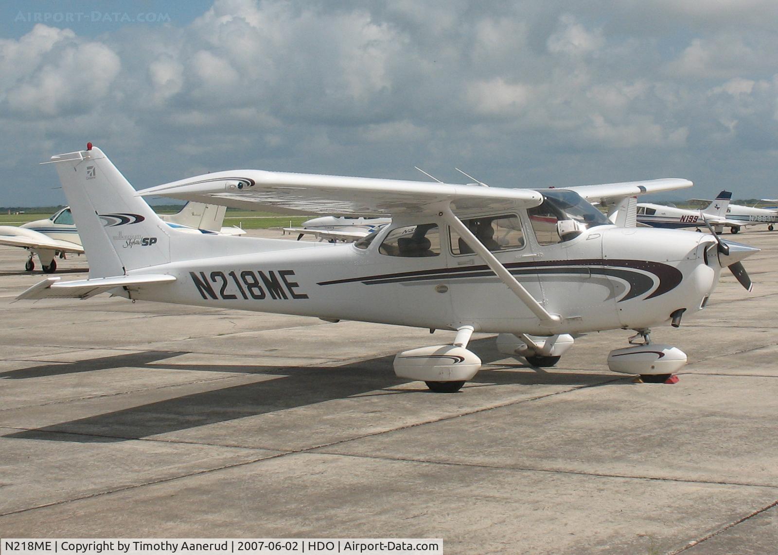N218ME, 2000 Cessna 172S C/N 172S8477, 2000 Cessna 172S Skyhawk, c/n 172S8477, The EAA Texas Fly-In