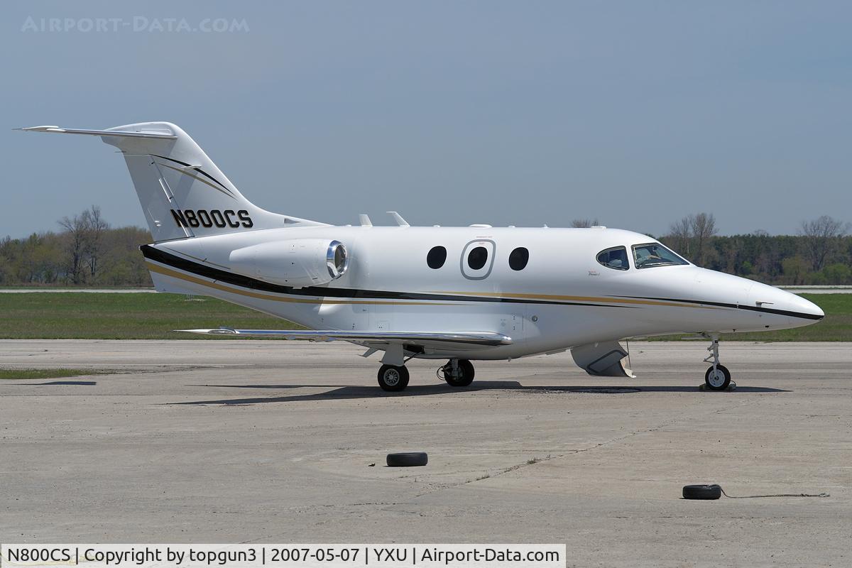 N800CS, Raytheon Aircraft Company 390 C/N RB-62, Parked at SHELL ramp.