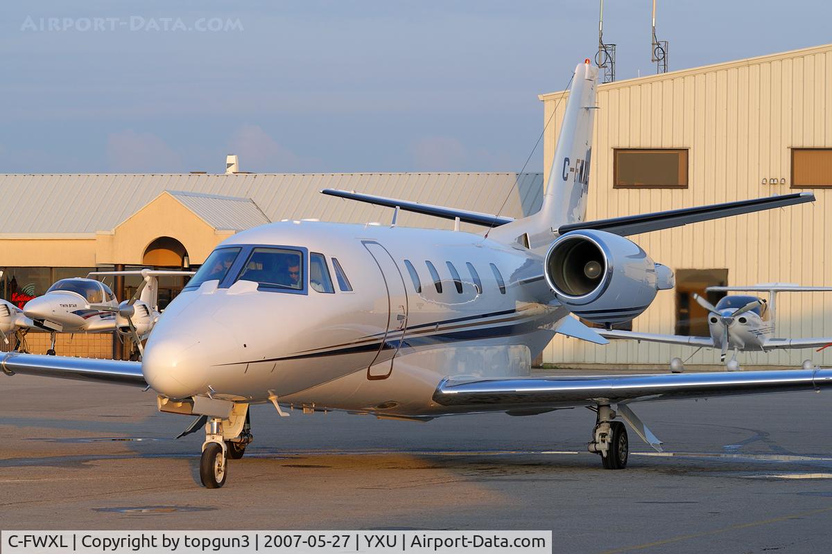 C-FWXL, 2007 Cessna 560XLS Citation Excel C/N 560-5691, Ready for departure from Ramp III