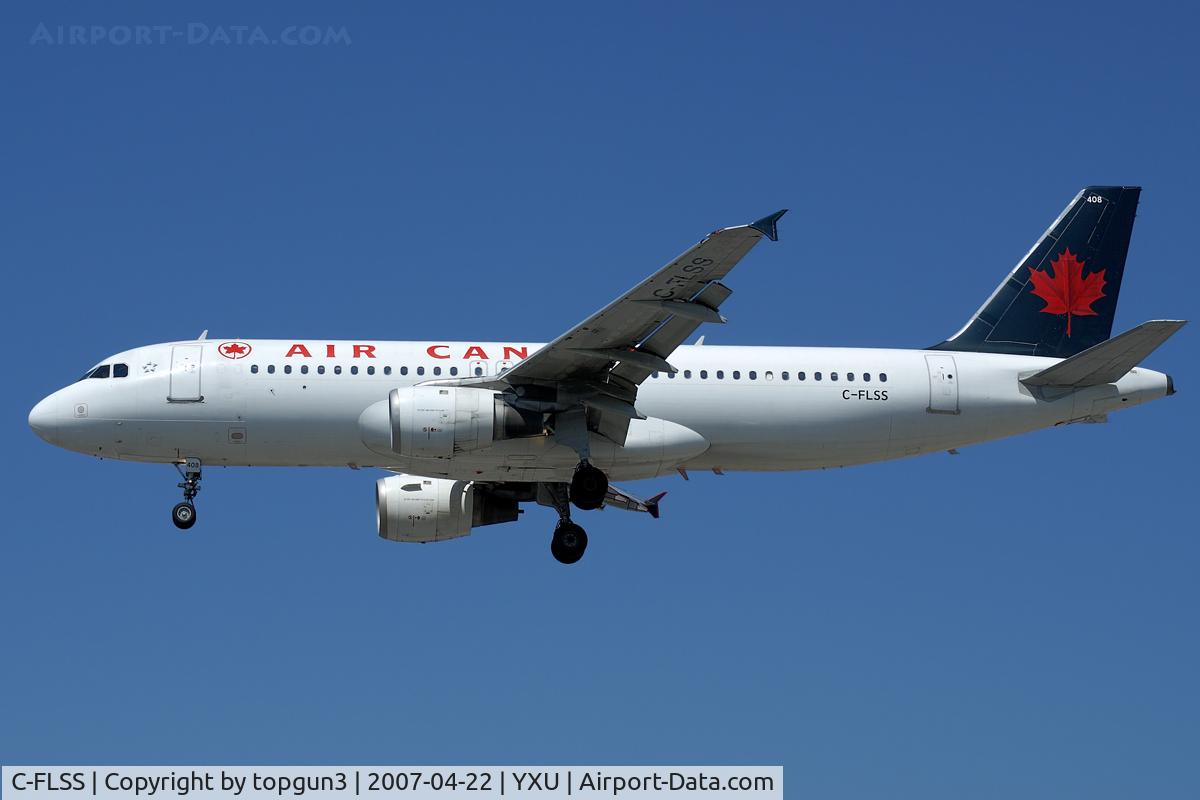 C-FLSS, 1992 Airbus A320-211 C/N 284, Short final for RWY24R.
