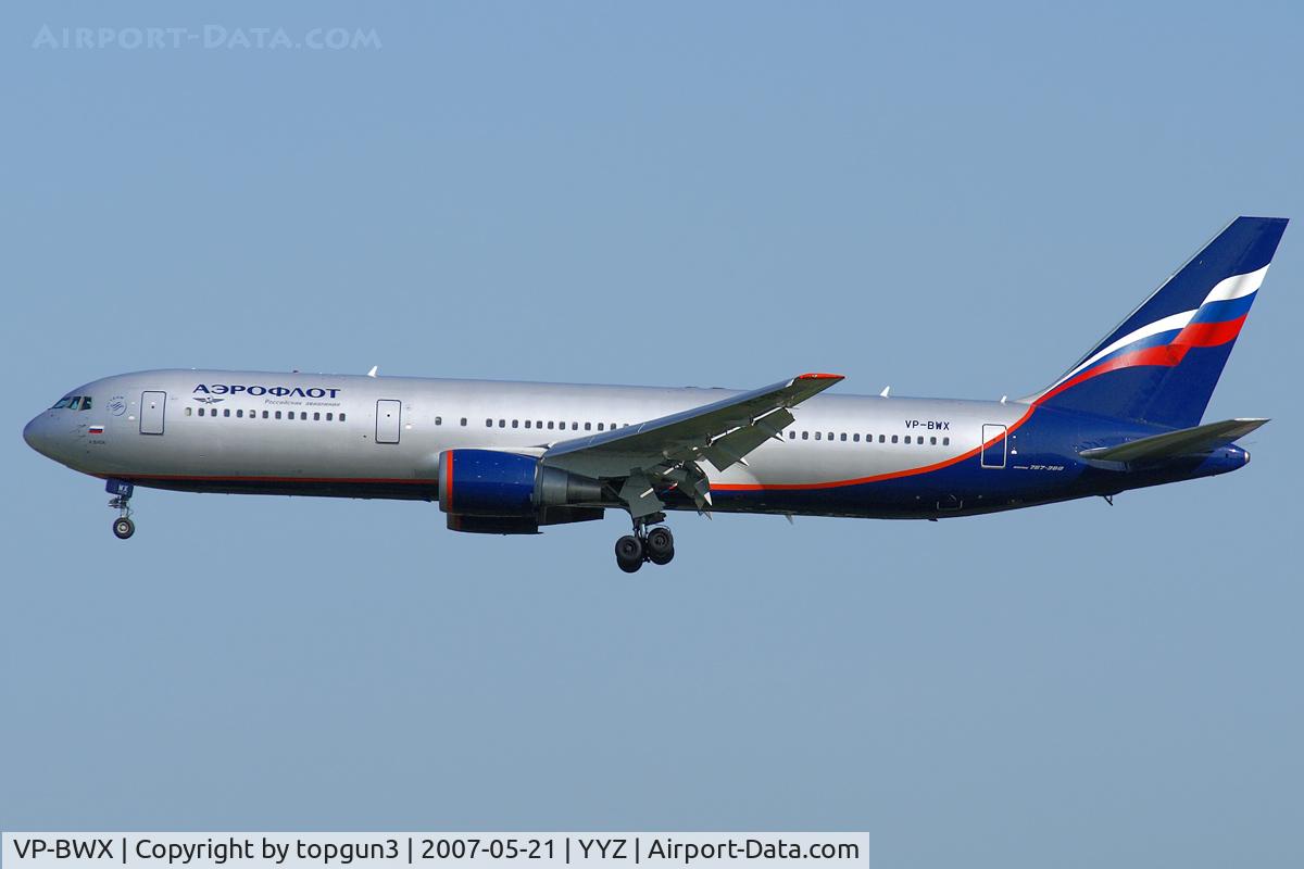 VP-BWX, 1996 Boeing 767-306/ER C/N 27960, Short final for RWY06R.