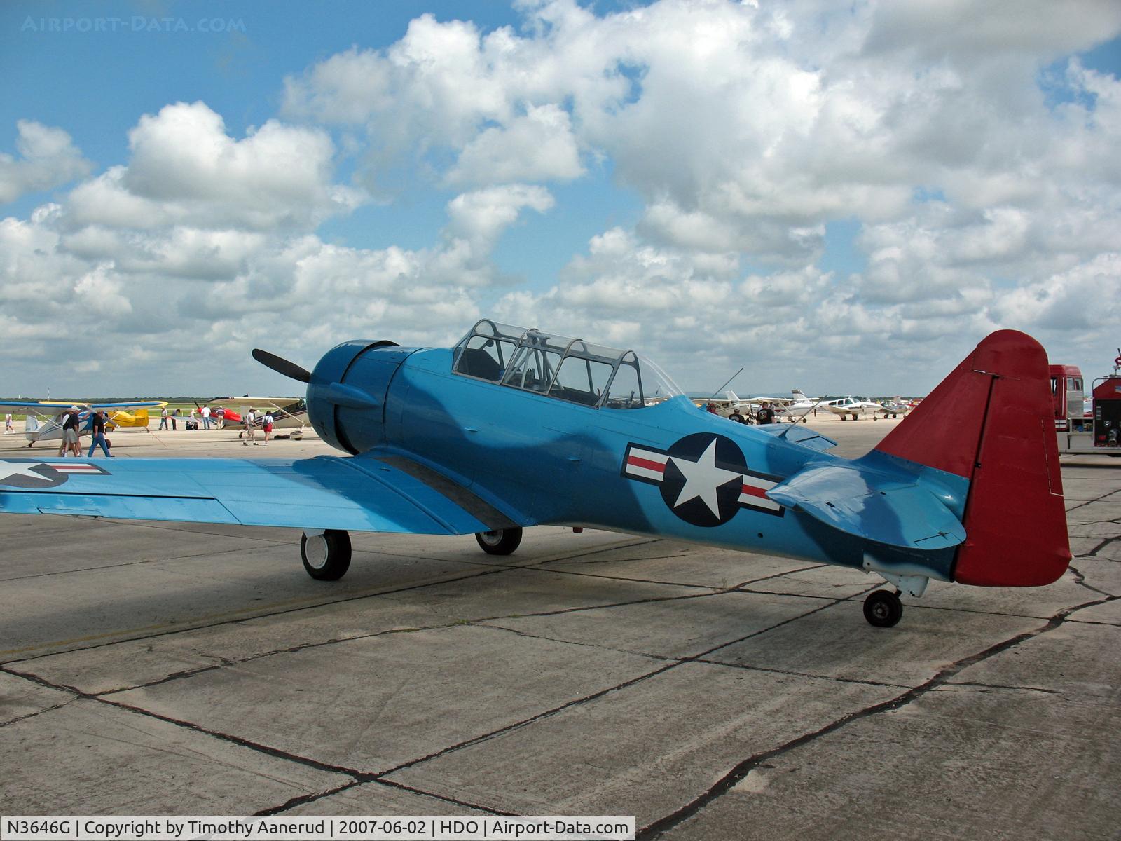 N3646G, 1946 North American AT-6 C/N AJ-688, The EAA Texas Fly-In