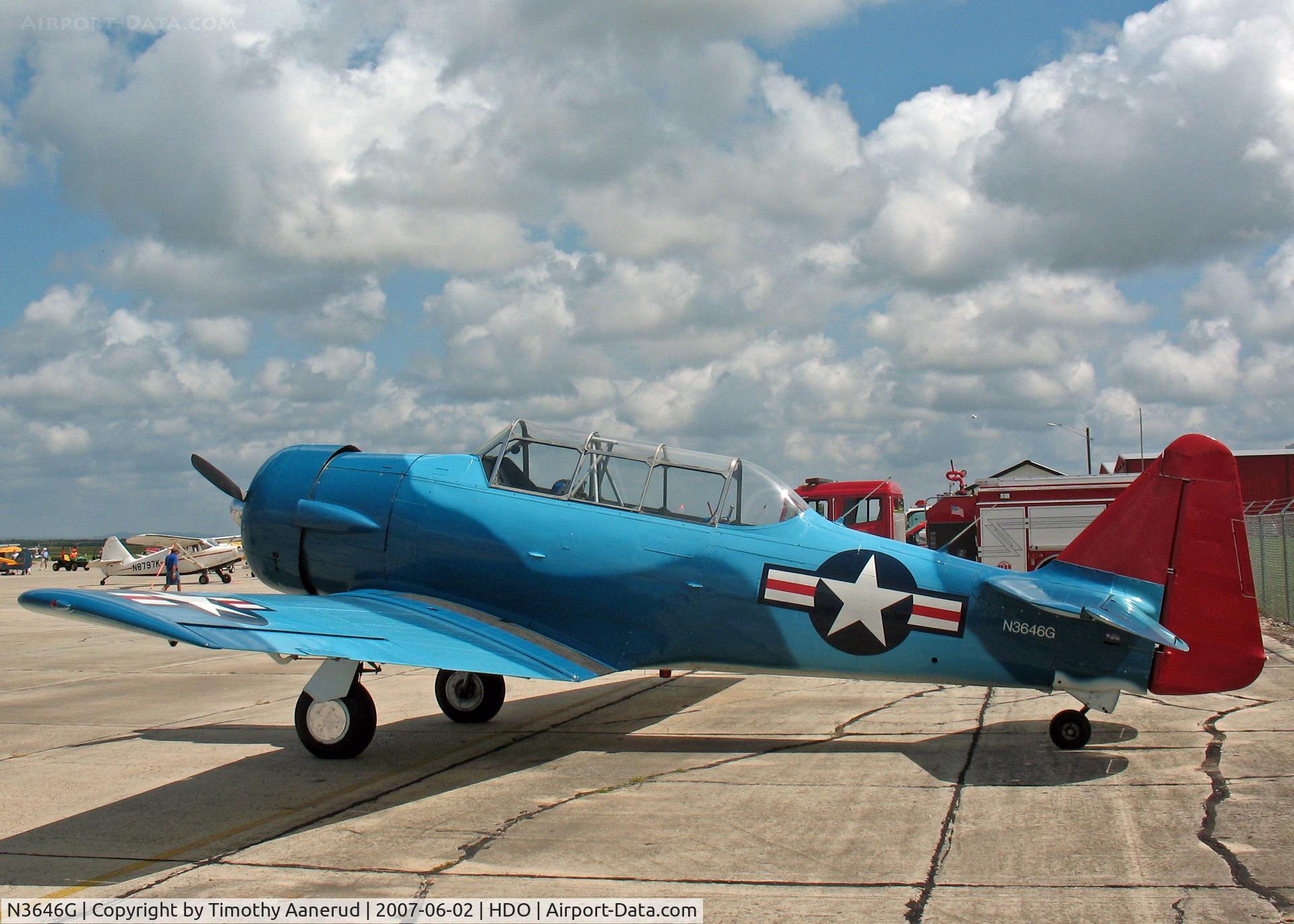 N3646G, 1946 North American AT-6 C/N AJ-688, The EAA Texas Fly-In