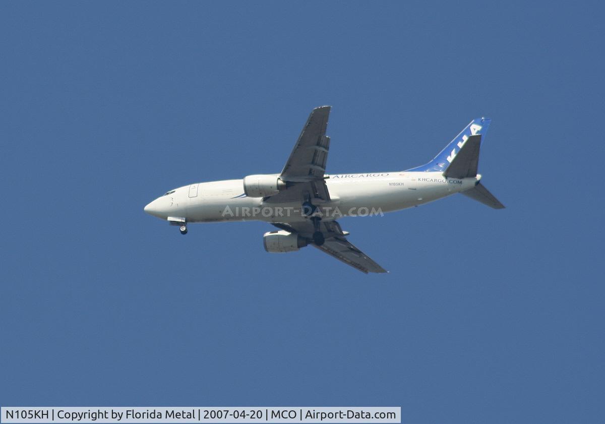 N105KH, 1989 Boeing 737-3Y0 C/N 24462, Kitty Hawk