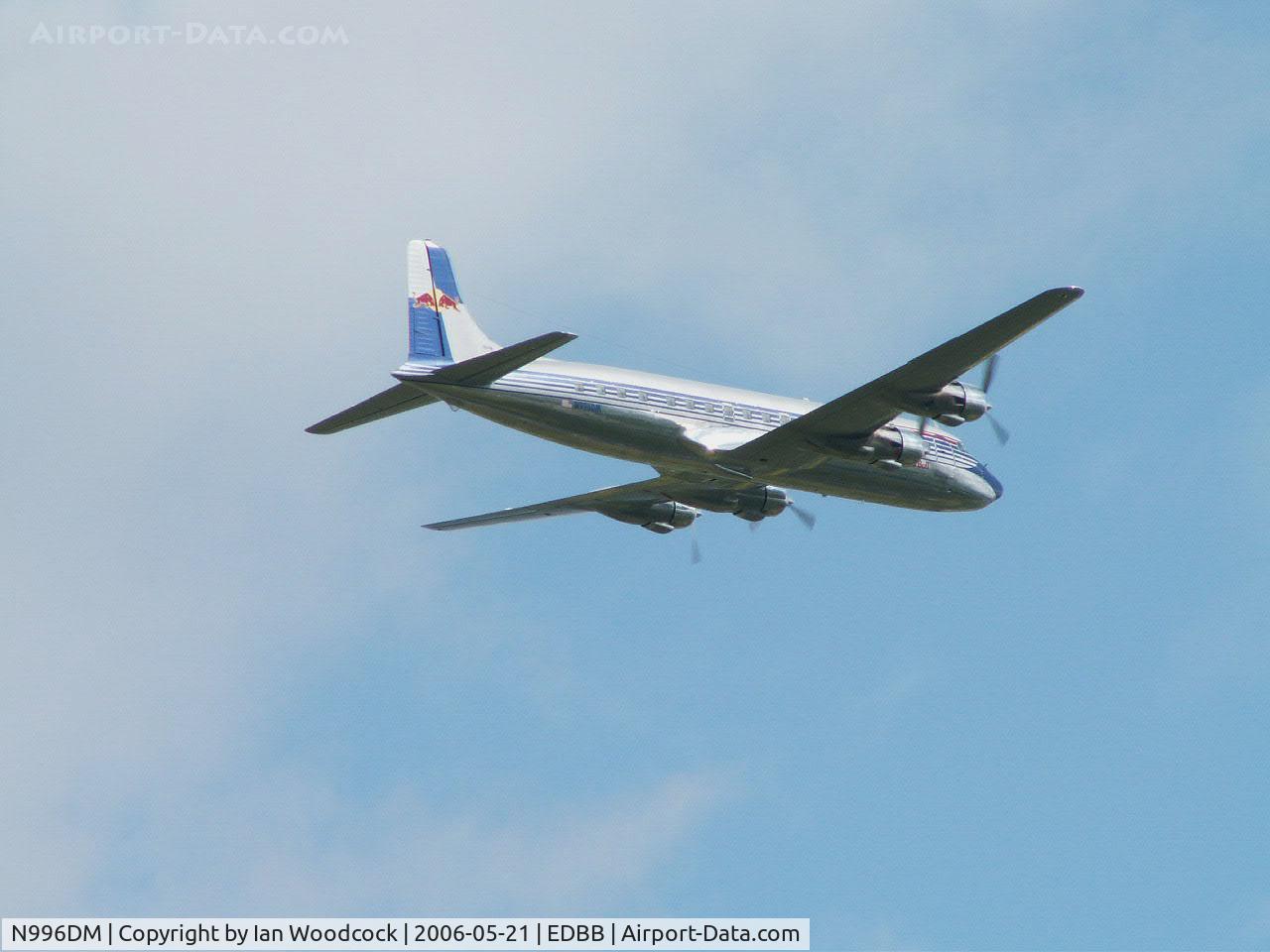 N996DM, 1958 Douglas DC-6B C/N 45563, DC-6B/Flying Bulls Mueum/Berlin-ILA Show