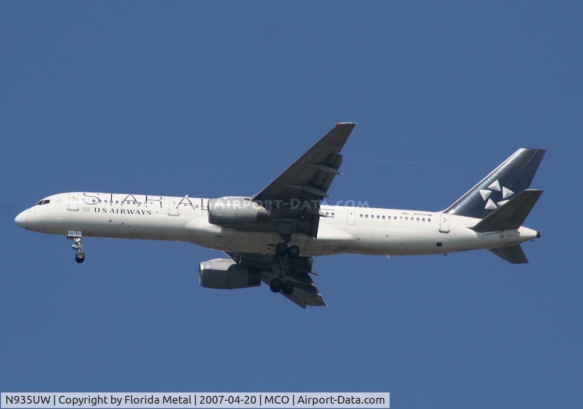 N935UW, 1994 Boeing 757-2B7 C/N 27201, US