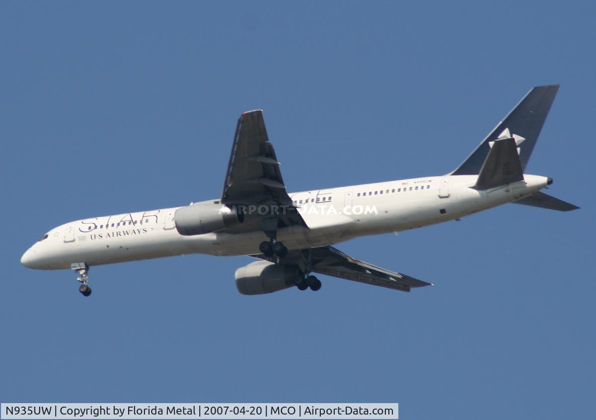 N935UW, 1994 Boeing 757-2B7 C/N 27201, US