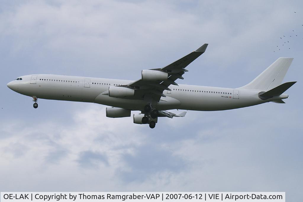 OE-LAK, 1997 Airbus A340-313 C/N 169, Austrian Airlines Airbus A340-300
