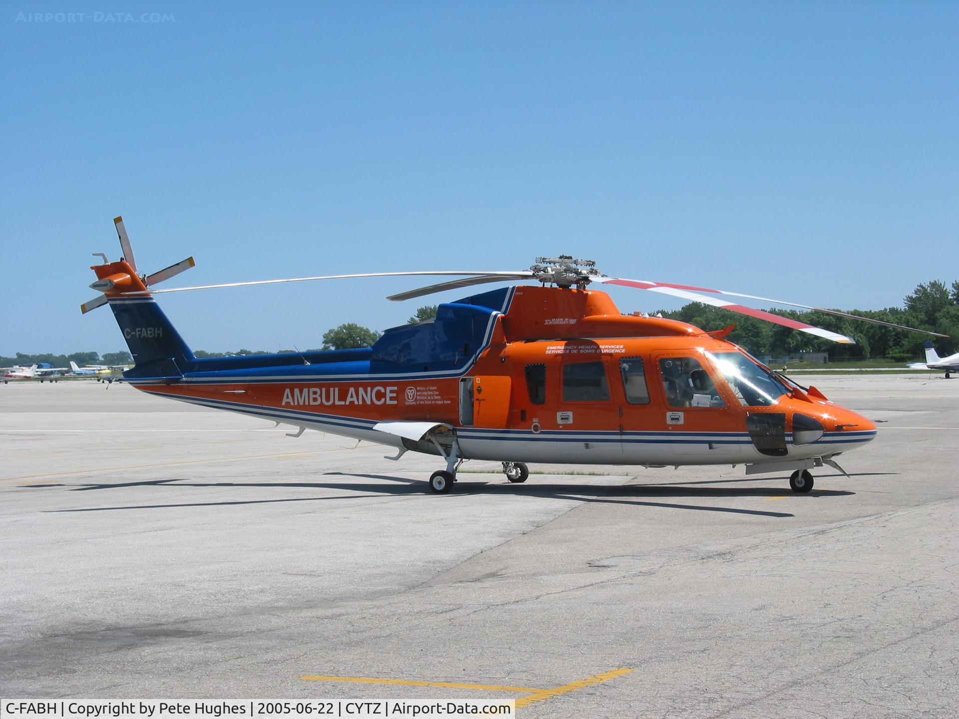 C-FABH, 1985 Sikorsky S-76A C/N 760271, S-76 at Toronto Island
