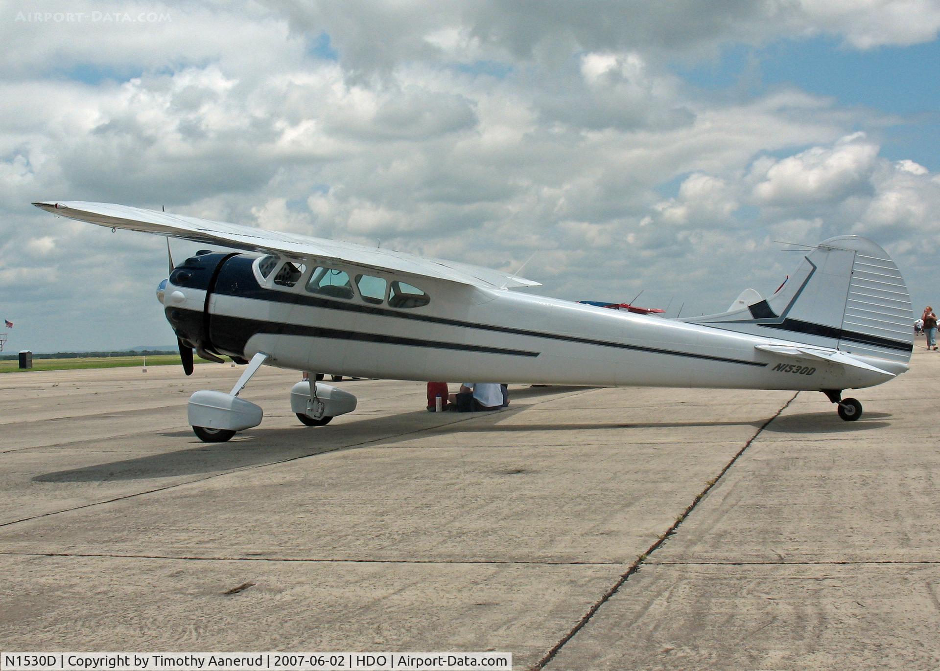 N1530D, 1952 Cessna 195 C/N 7752, 1952 Cessna 195, c/n 7752, The EAA Texas Fly-In