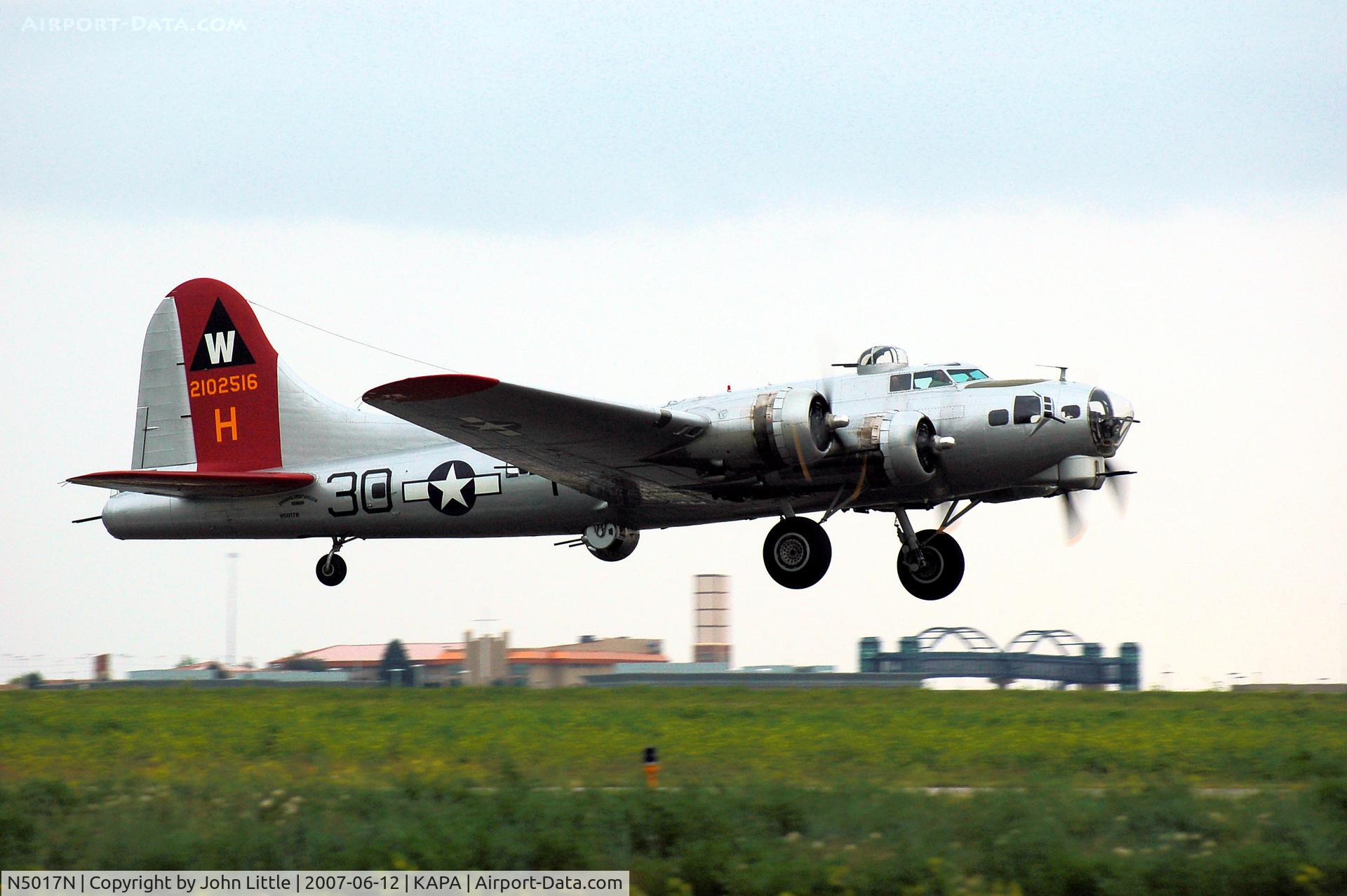 N5017N, 1944 Lockheed/Vega (Boeing) B-17G-105-VE Flying Fortress C/N 8649, Take off 35R