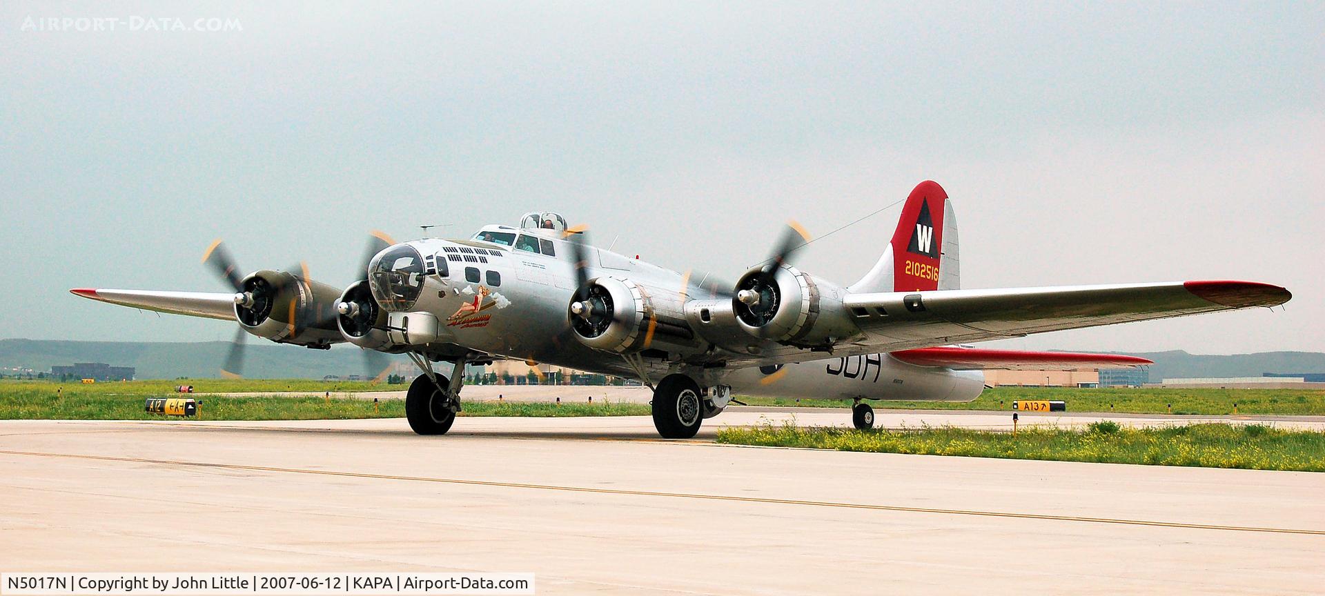 N5017N, 1944 Lockheed/Vega (Boeing) B-17G-105-VE Flying Fortress C/N 8649, Good angle of ship