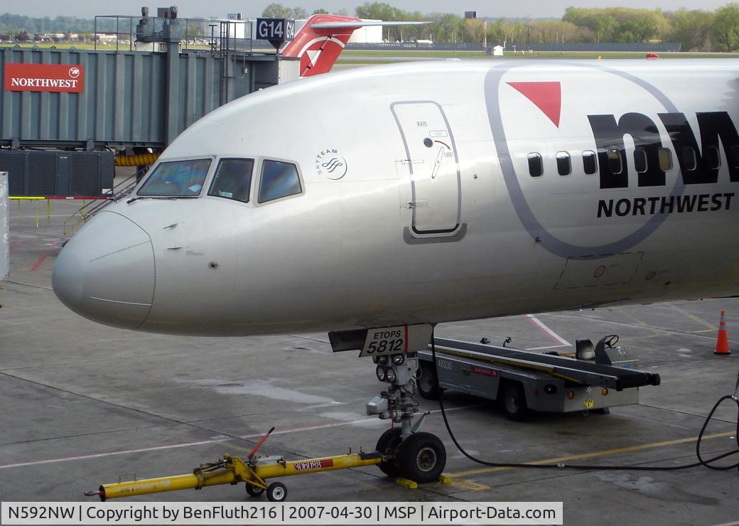 N592NW, 2003 Boeing 757-351 C/N 32992, This aircraft operated a fairly empty Northwest Flight #576 from Minneapolis to Orlando.