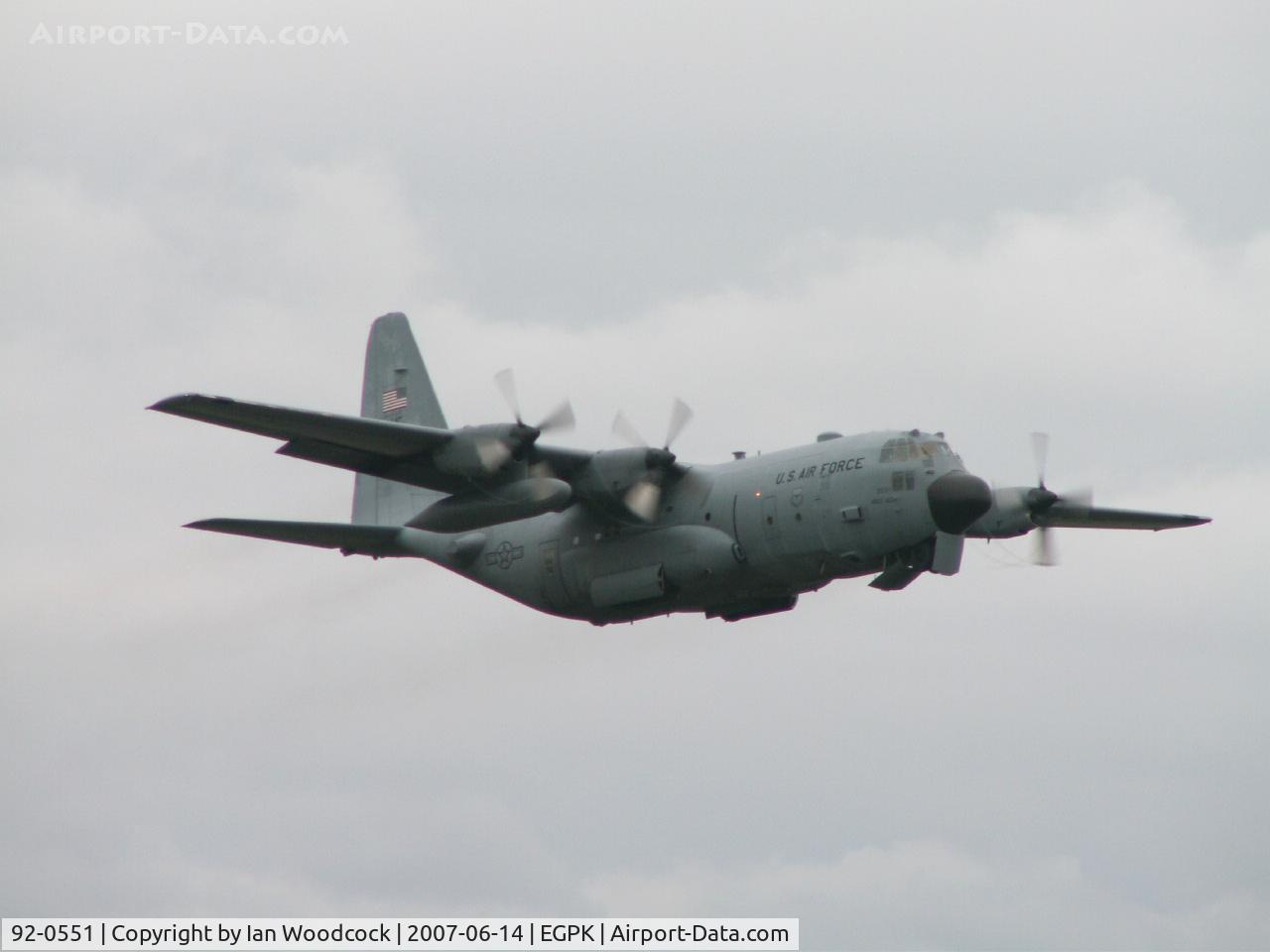 92-0551, Lockheed C-130H Hercules C/N 382-5346, C-130H/463 AG/Departing Prestwick