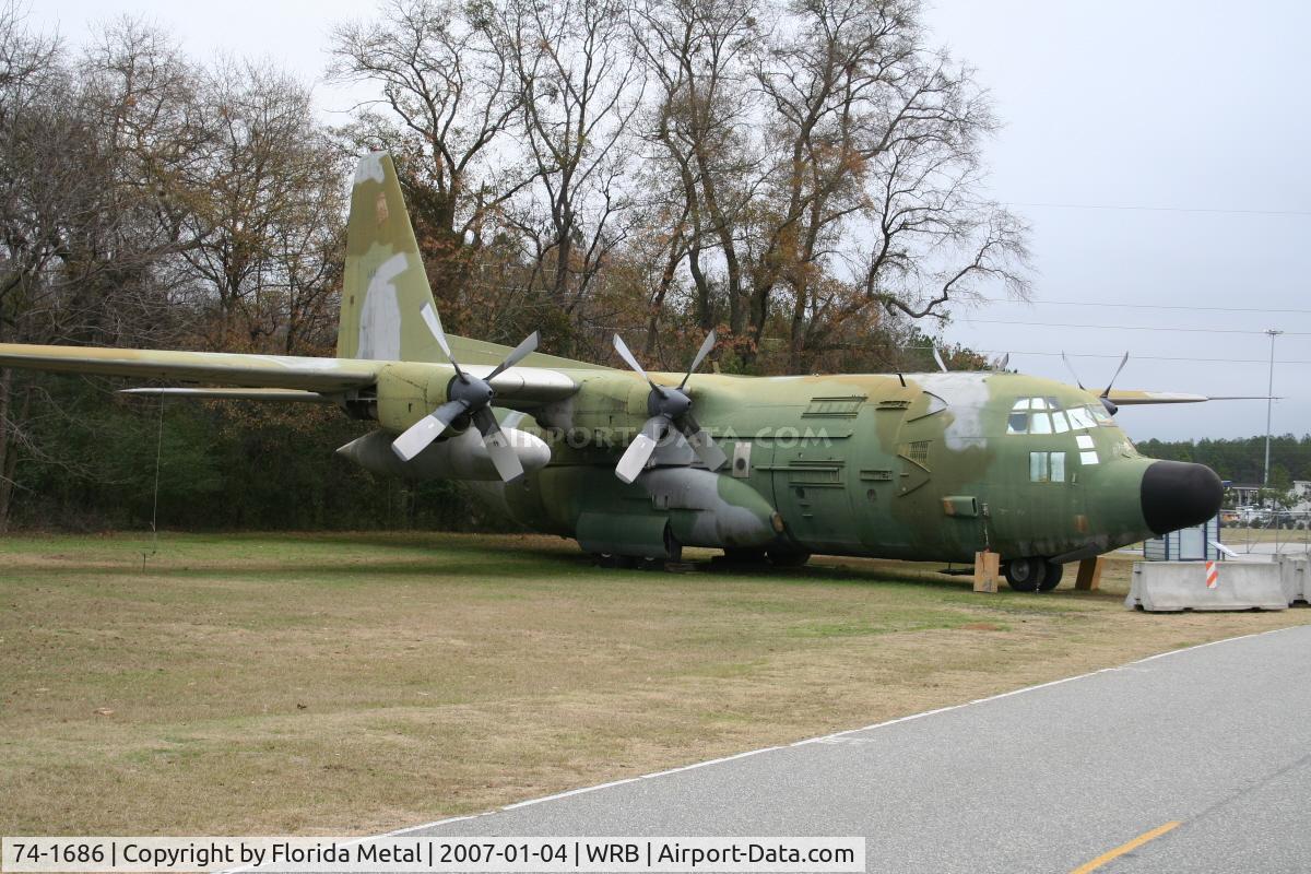 74-1686, 1974 Lockheed C-130H Hercules C/N 382-4669, C-130