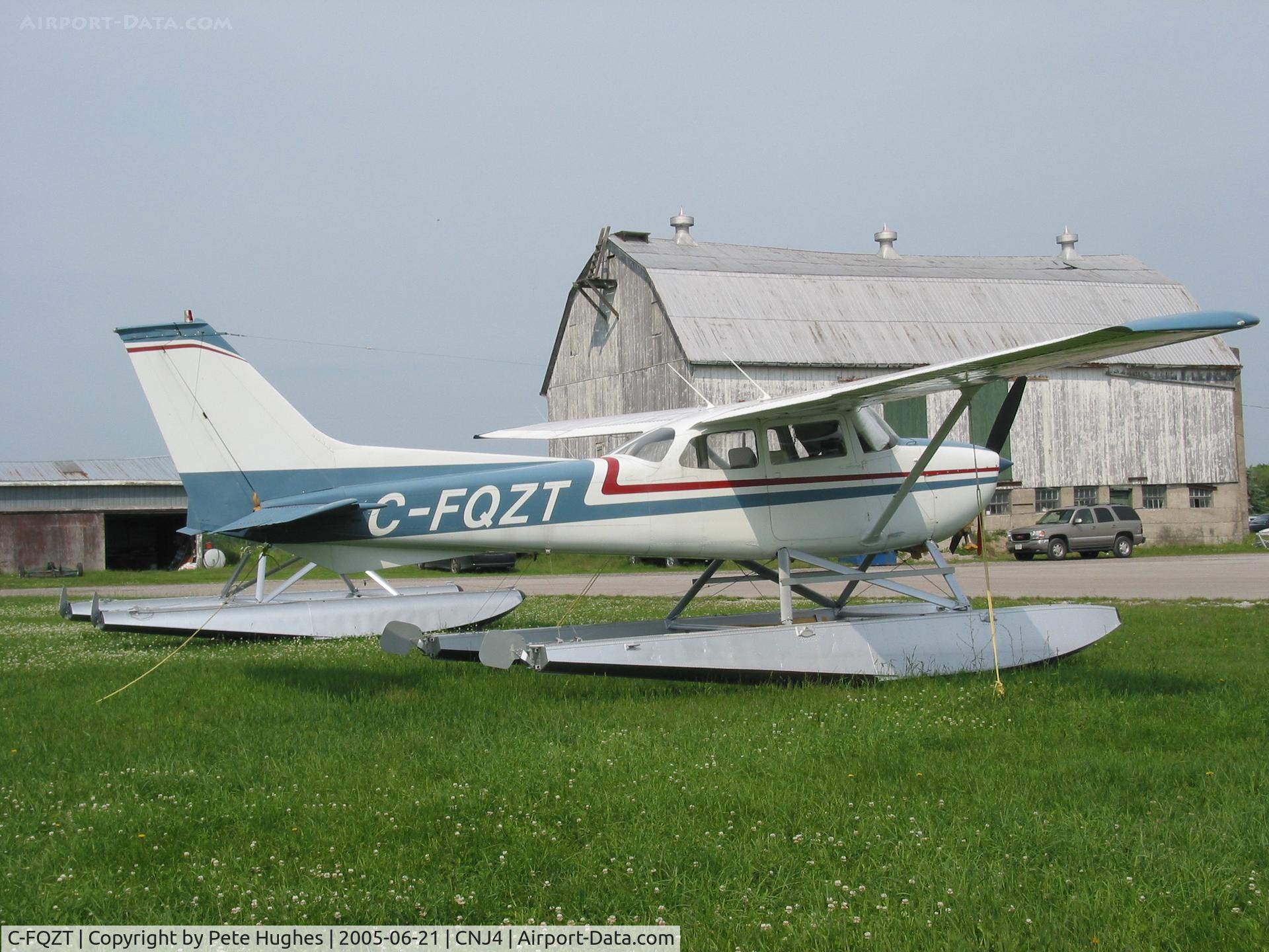 C-FQZT, 1971 Cessna 172L C/N 17260064, C-FQZT Cessna 172 on  floats at Orillia