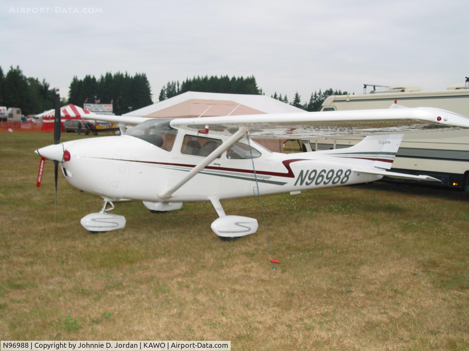 N96988, 1979 Cessna 182Q Skylane C/N 18266925, Taken at EAA Fly-In Arlington, Wa. 2006