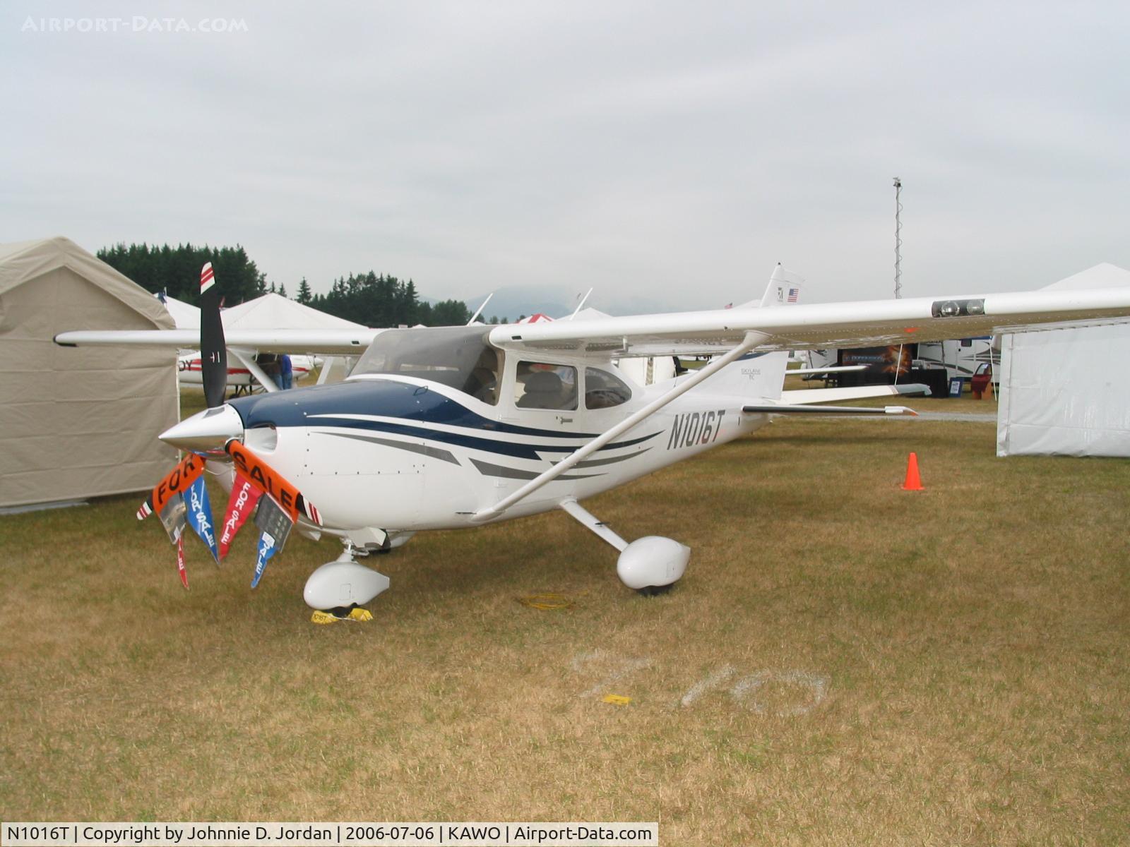 N1016T, 2005 Cessna T182T Turbo Skylane C/N T18208371, Taken at EAA Fly-In Arlington, Wa. 2006