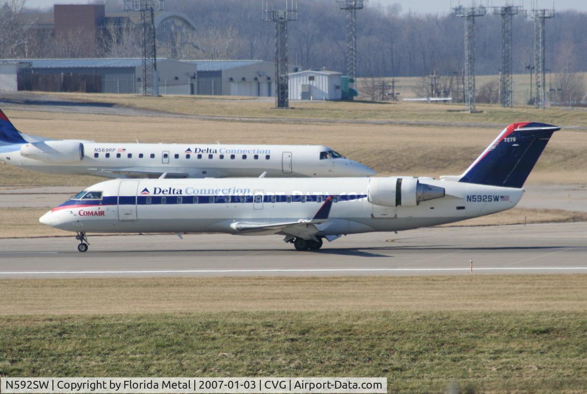 N592SW, 1998 Bombardier CRJ-100ER (CL-600-2B19) C/N 7279, Comair