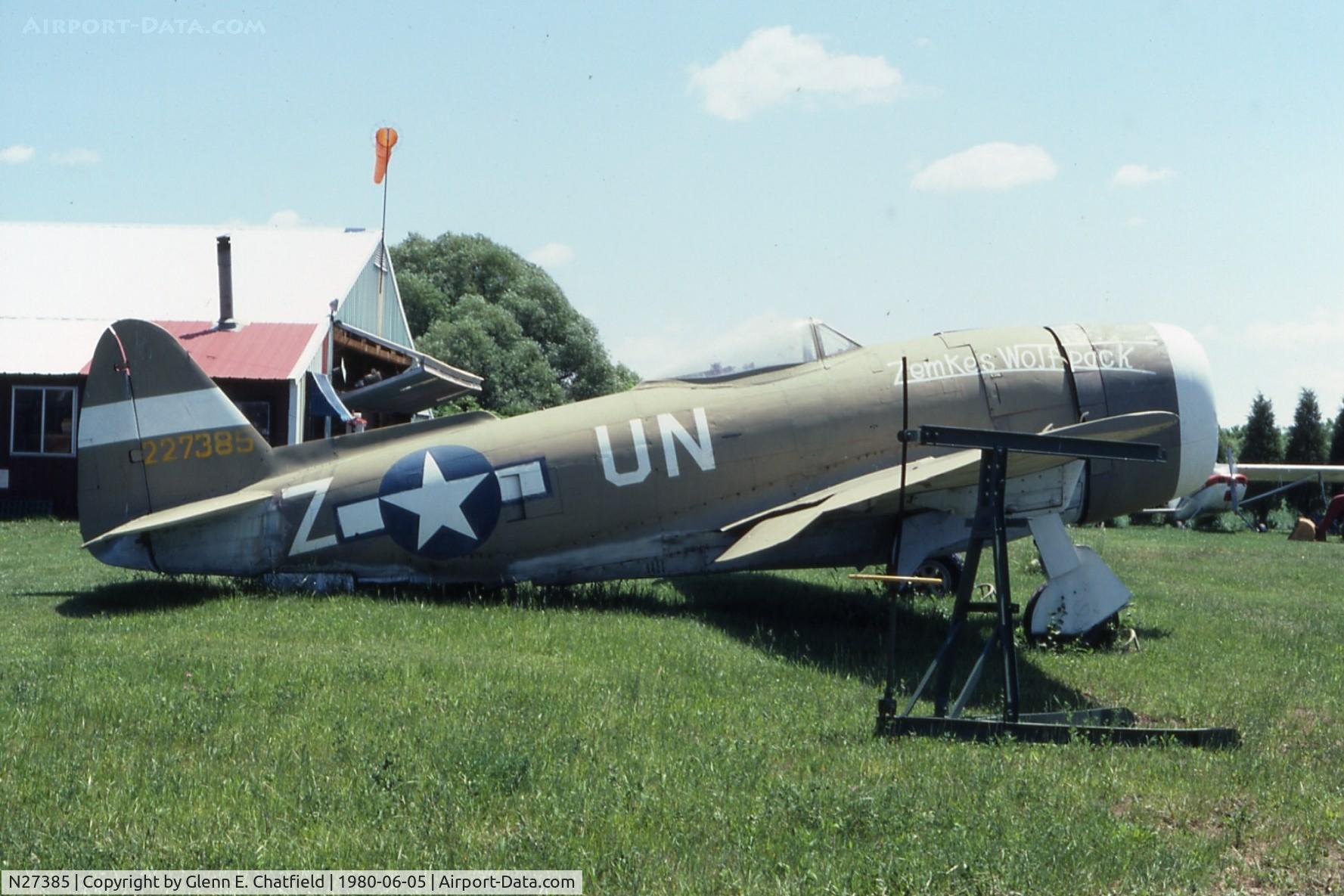 N27385, 1944 Republic P-47D Thunderbolt C/N 93-F-12000, YP-47M 42-27385 ex-N4477M at the Victory Air Museum in Mundelein, IL.  Museum now defunct.